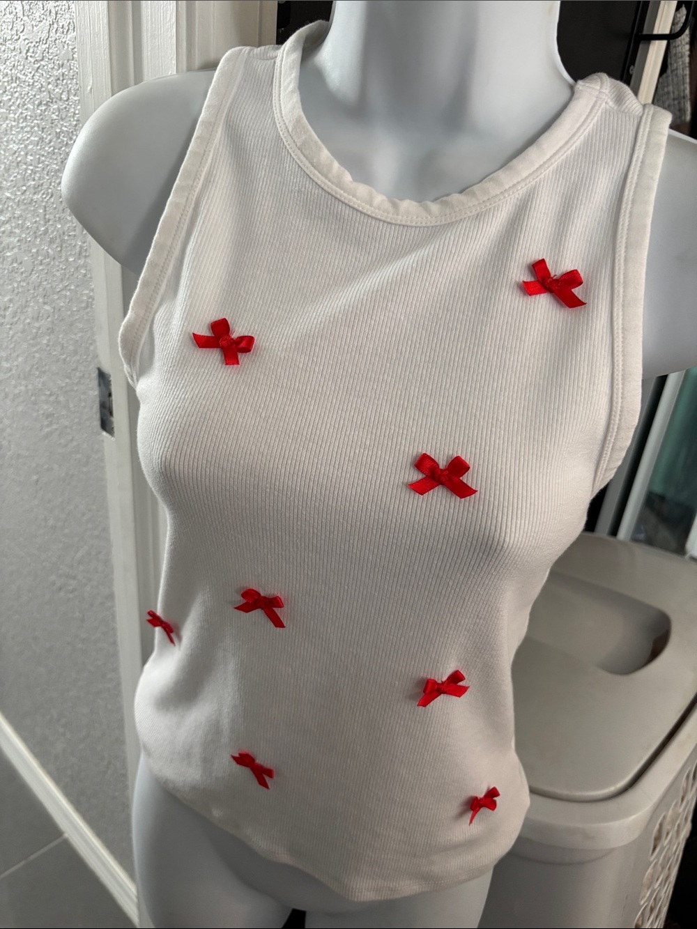 Women's S wild fable red bows tank top shirt sleeveless